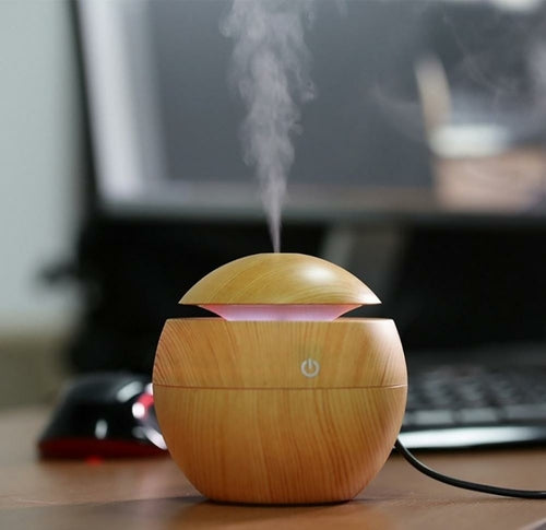DeskCraft Humidifier Demonstrating Workspace Integration